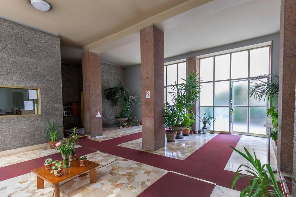 Bocconi And Navigli Apartment Milan Exterior photo